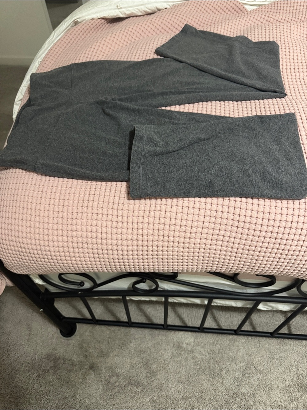 Nicely used Athletic Works- Woman Cozy Knit Lounge Pants - Gray XS
